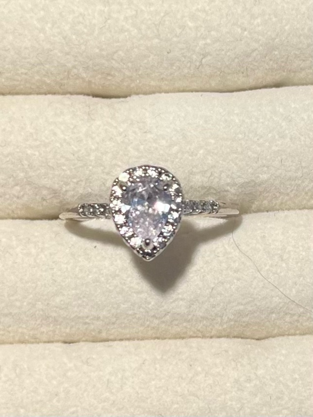 Elegant Pear Halo Solitaire Ring in Silver 925 with Clear Stone